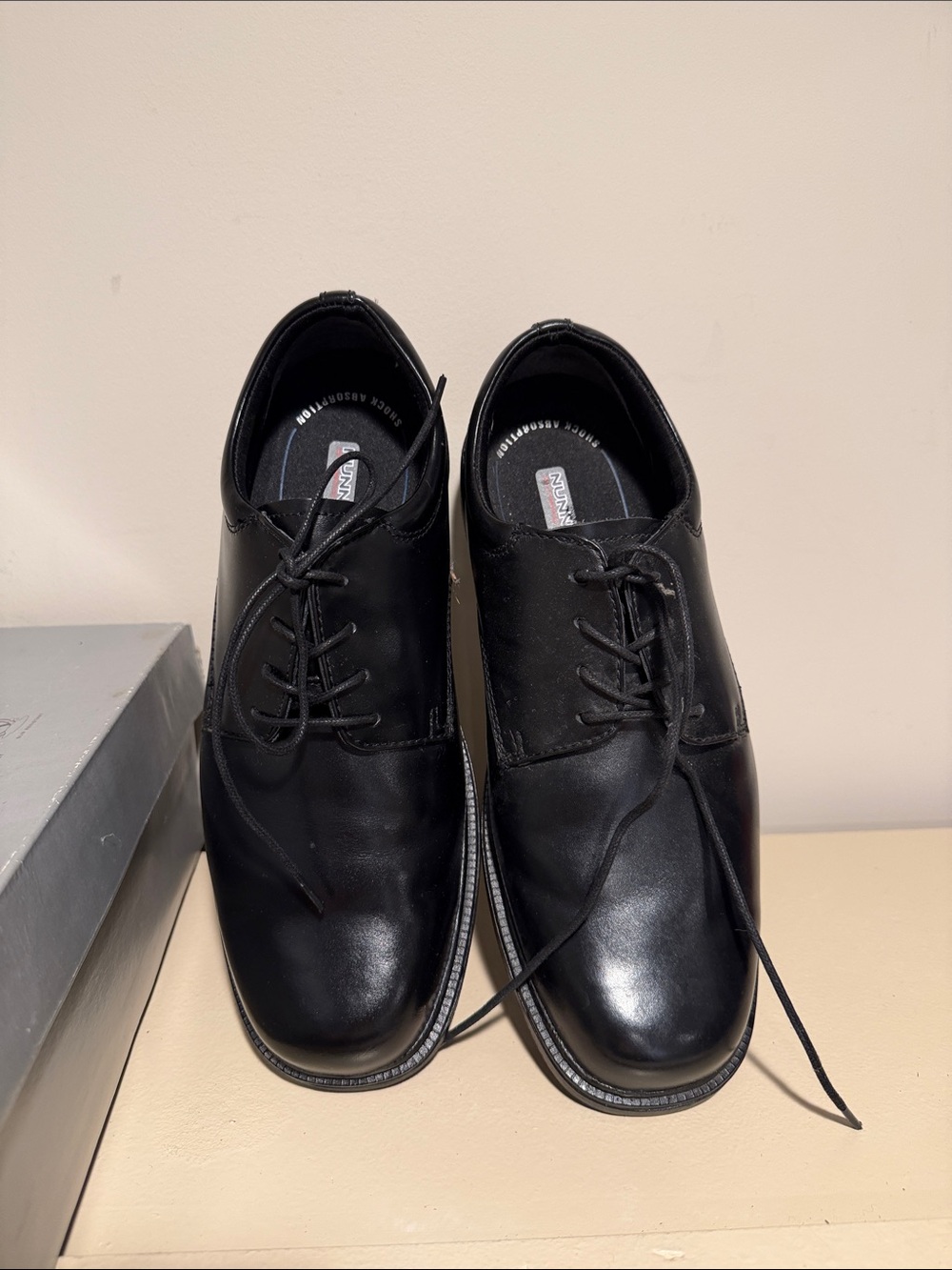 Nunn Bush Black Men's Lace-Up Oxfords